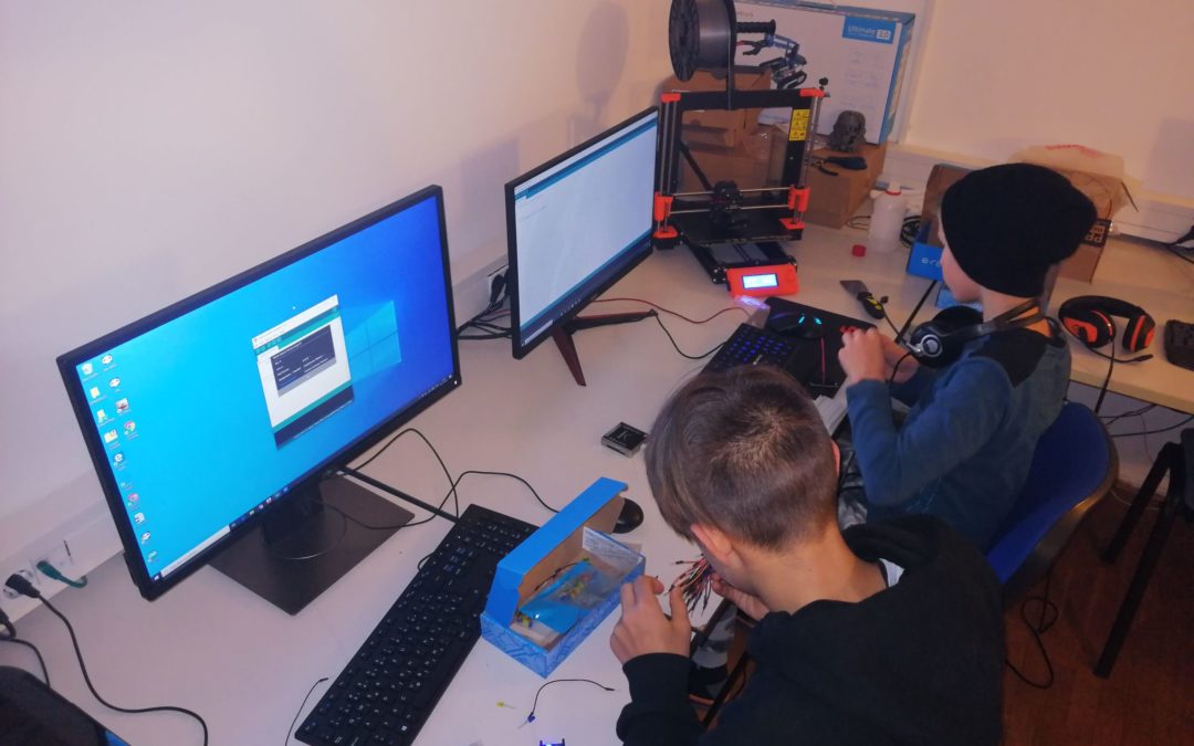 STEM u SOS Dječjem selu – edukacija o 3D pisačima i Croduino opremi
